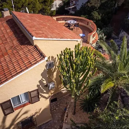 וילה Spanish Style-villa, Heated Pool & Sea View