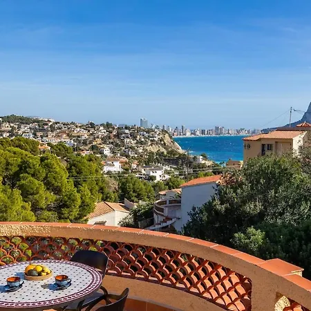 ヴィラ Spanish Style-villa, Heated Pool & Sea View